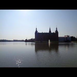 Meet your Posher, Suzanne